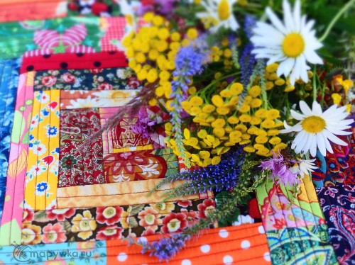 цветастые ткани и цветы